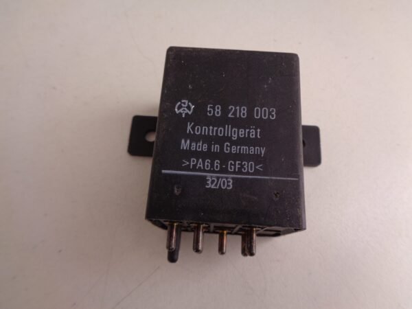 190-SERIE W201 KNIPERLICHTRELAIS 58218003