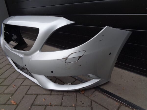 B-KLASSE W246 VOORBUMPER A2468850525 SCHADE - Afbeelding 2
