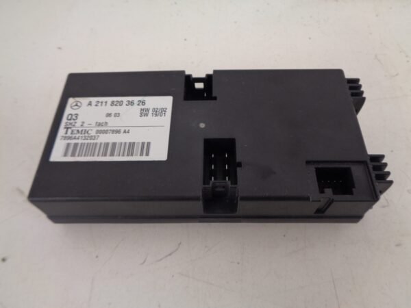 E-KLASSE W211 MODULE STOELVERWARMING/ KOELING A2118203626