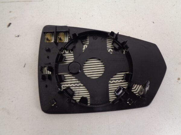 POLO 2G SPIEGELGLAS LINKS NIEUW OEM 2G0857521B - Afbeelding 2