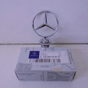 E-KLASSE W124 STER LOGO MOTORKAP A1248800086 67 NIEUW