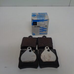 A0034205220 90 ONDERDELENSET REMBLOK NEW OLD STOCK ORIGINEEL MERCEDES-BENZ