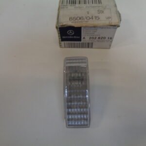A2028201621 KNIPPERLICHT NEW OLD STOCK ORIGINEEL MERCEDES-BENZ